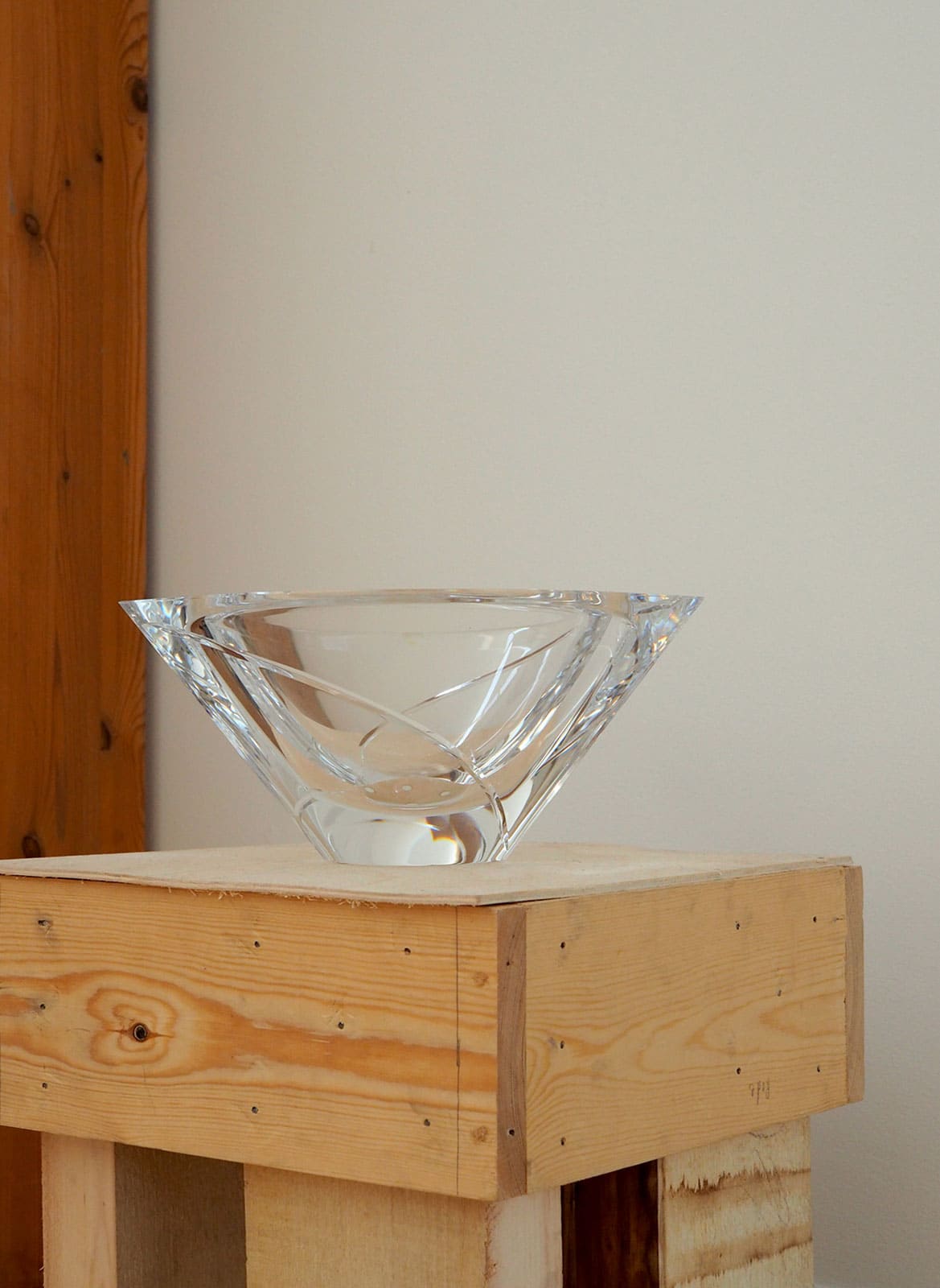 oval brutalist glass bowl in crystal glass